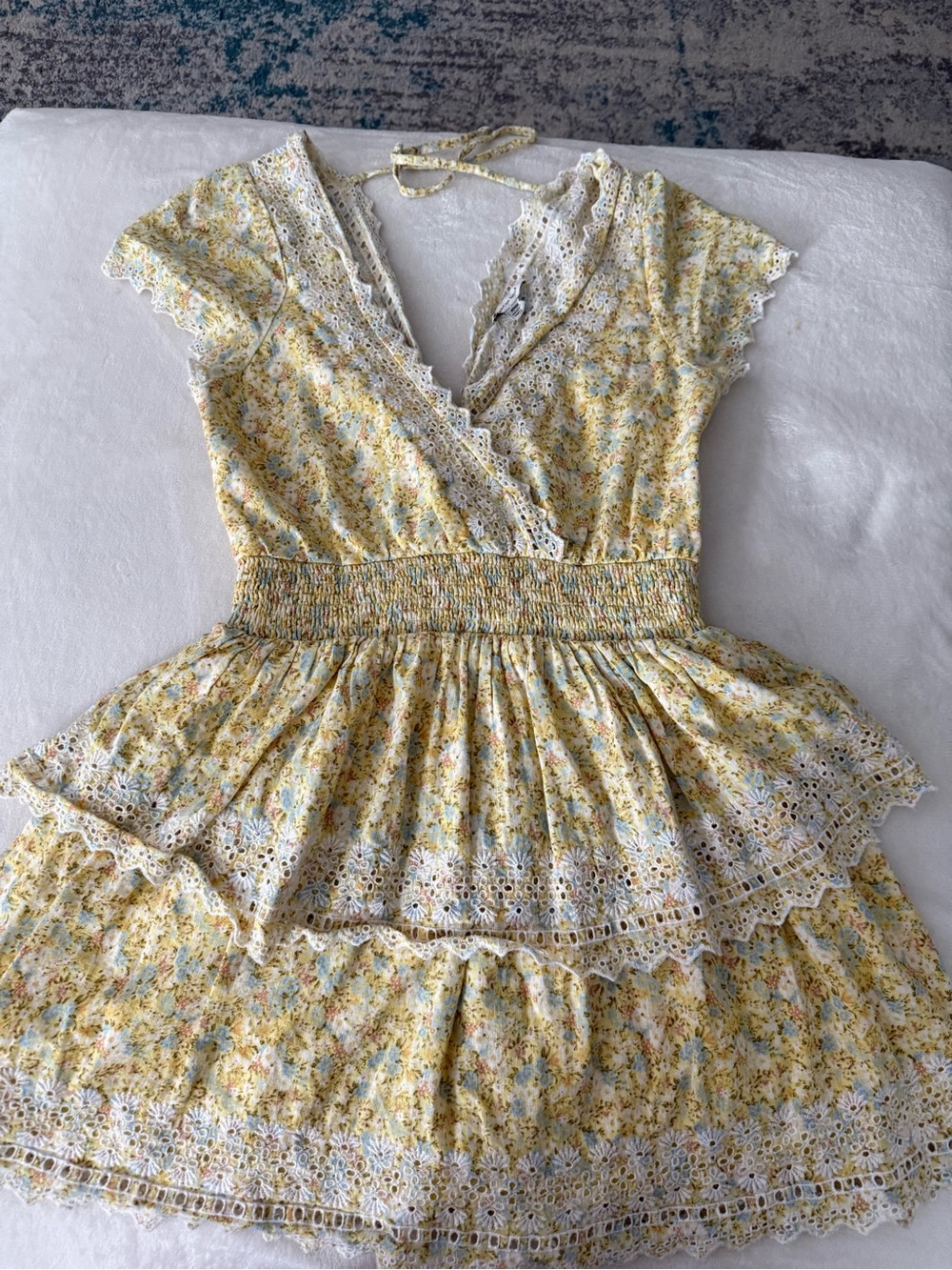 American Eagle Mini Dress Women M Yellow Floral Eyelet Embroidery Romantic D92